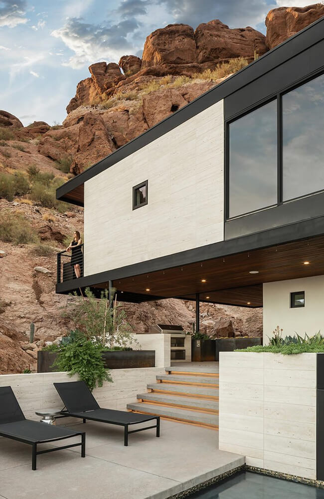 Stony Villa